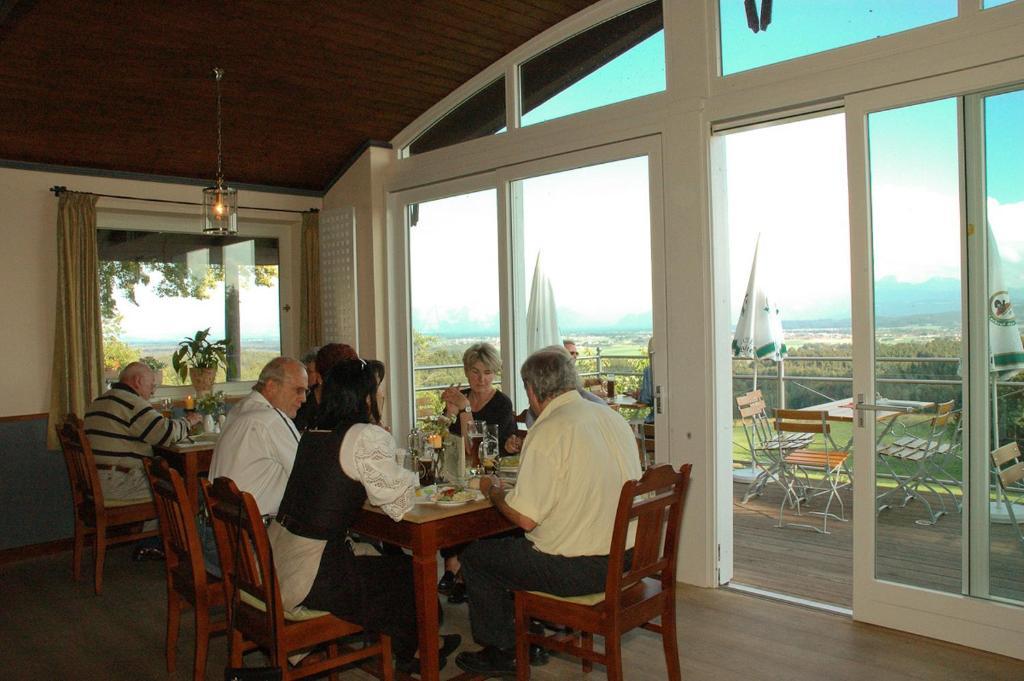 Hotel Zur Schonen Aussicht Feldkirchen-Westerham Extérieur photo
